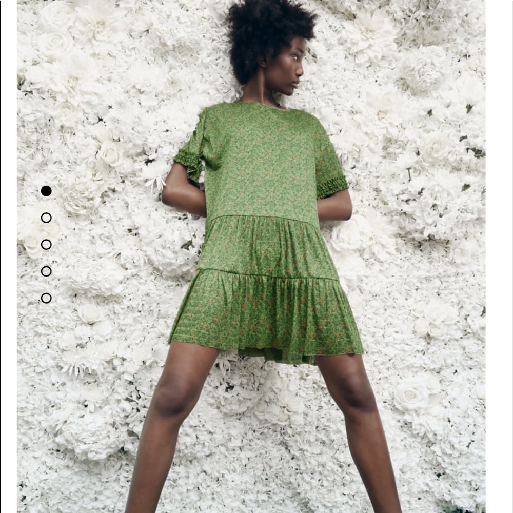 NEW Zara Printed midi dress S womens green floral flare